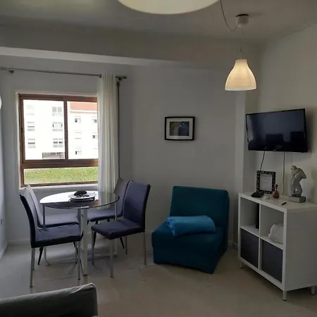 Comfort In The Downtown Apartment *