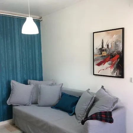 Apartment Comfort In The Downtown
